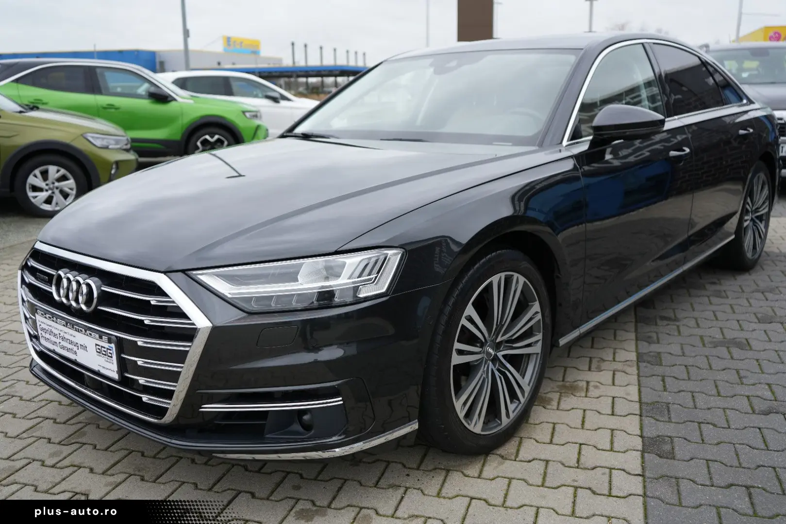 AUDI A8 50 TDI quattro Akustikglas Matrix-LED LEDER