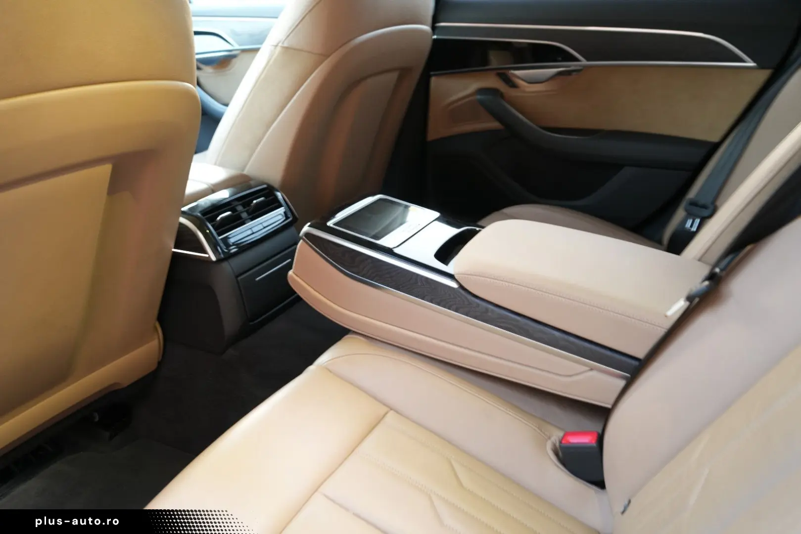 AUDI A8 50 TDI quattro Akustikglas Matrix-LED LEDER