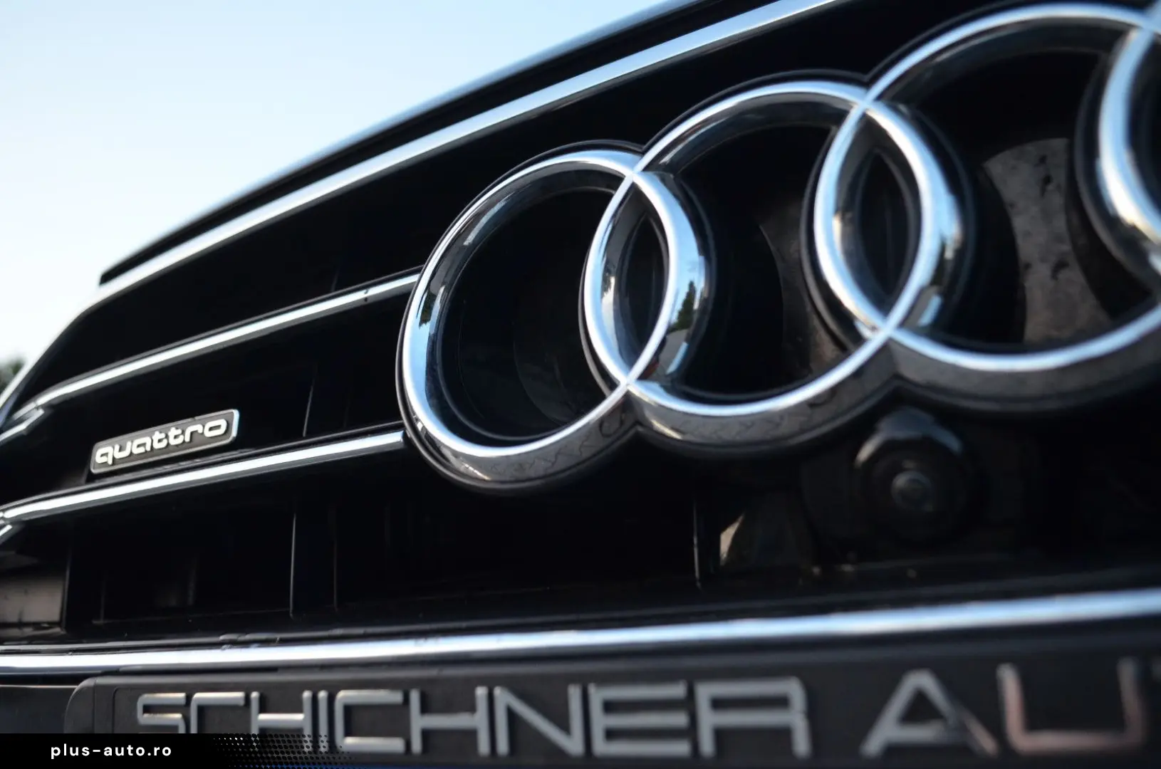 AUDI A8 50 TDI quattro Akustikglas Matrix-LED LEDER