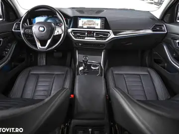 BMW Seria 3 330e Aut. Luxury Line