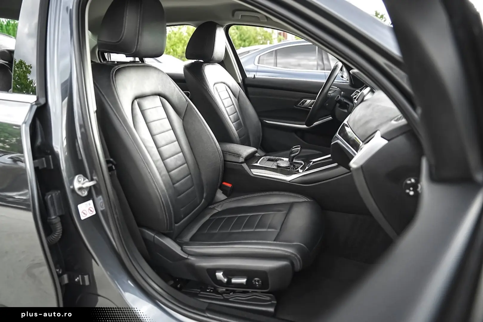 BMW Seria 3 330e Aut. Luxury Line