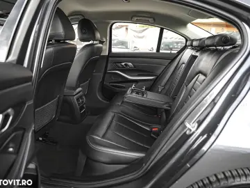 BMW Seria 3 330e Aut. Luxury Line