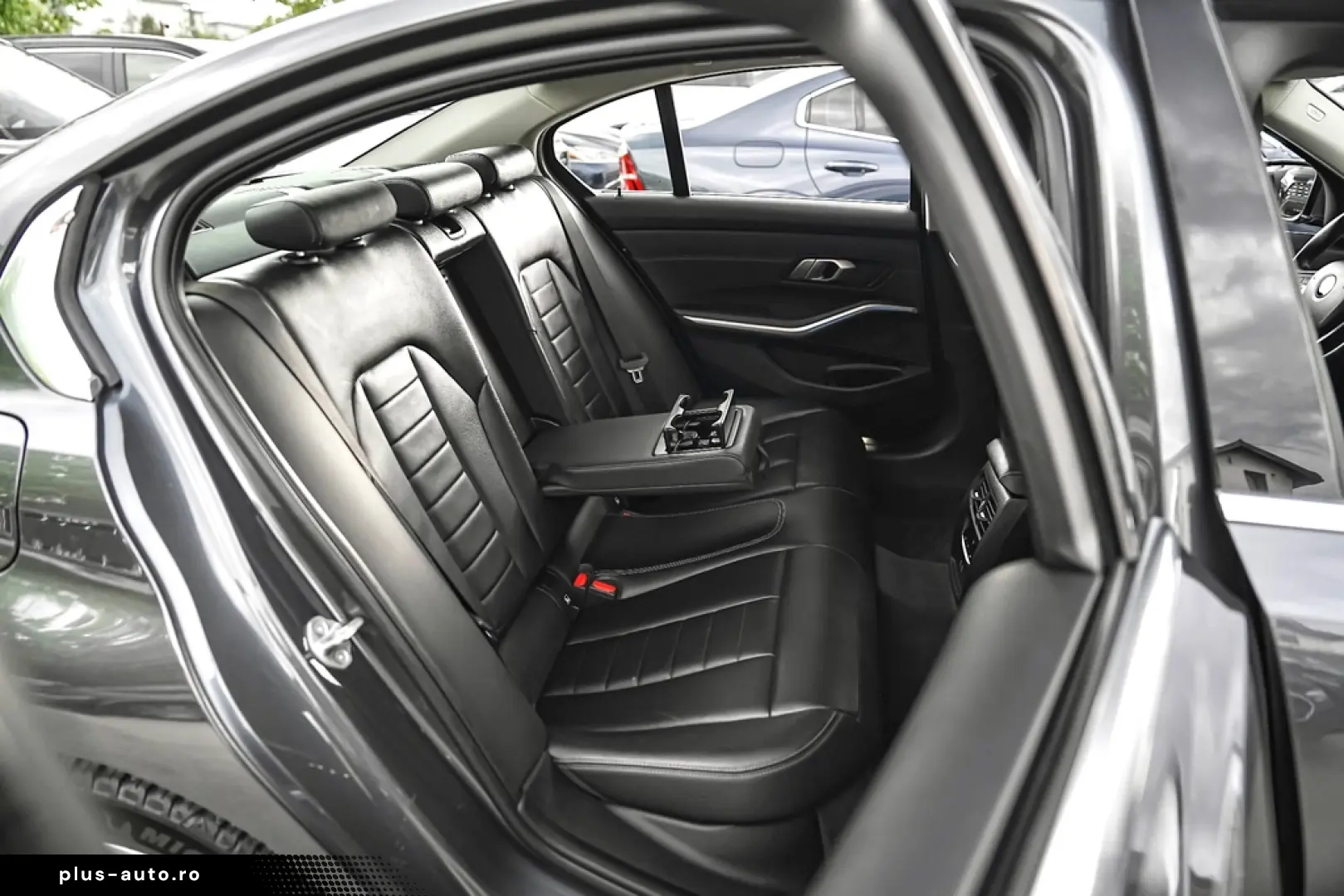 BMW Seria 3 330e Aut. Luxury Line
