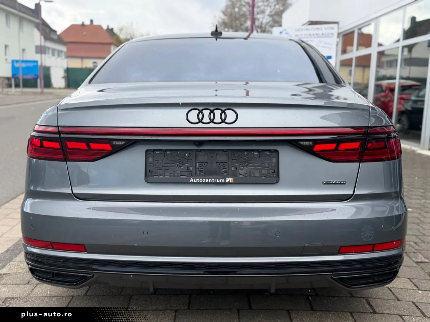 AUDI A8 50 TDI L quattro S line Vollaustattung 2 Hand