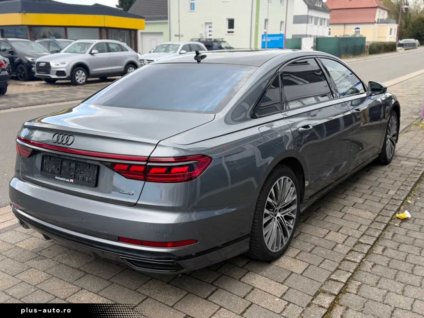 AUDI A8 50 TDI L quattro S line Vollaustattung 2 Hand