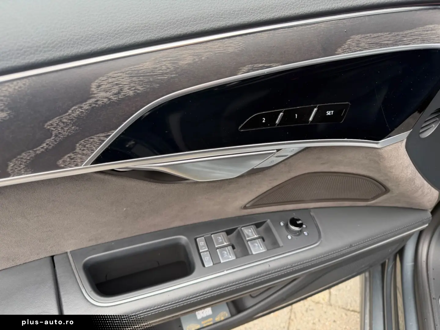 AUDI A8 50 TDI L quattro S line Vollaustattung 2 Hand
