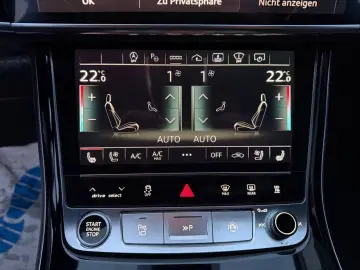 AUDI A8 50 TDI L quattro S line Vollaustattung 2 Hand