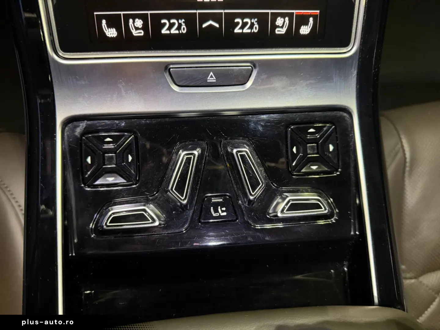 AUDI A8 50 TDI L quattro S line Vollaustattung 2 Hand