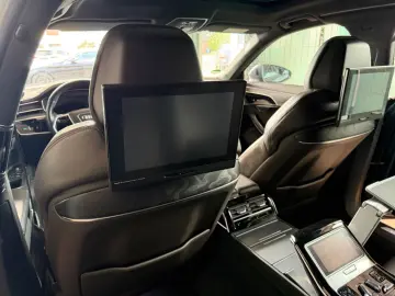 AUDI A8 50 TDI L quattro S line Vollaustattung 2 Hand