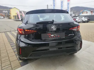 MG3 ICE 5 usi Excite 1.5L MT 114 CP M5