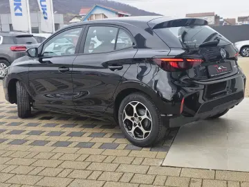 MG3 ICE 5 usi Excite 1.5L MT 114 CP M5