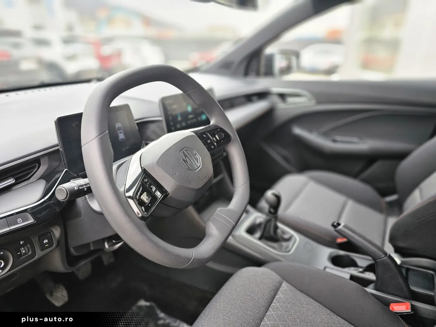 MG3 ICE 5 usi Excite 1.5L MT 114 CP M5
