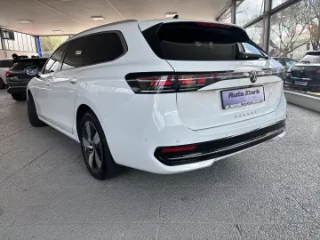 Volkswagen Passat Variant 2.0 TDI DSG Elegance ACC