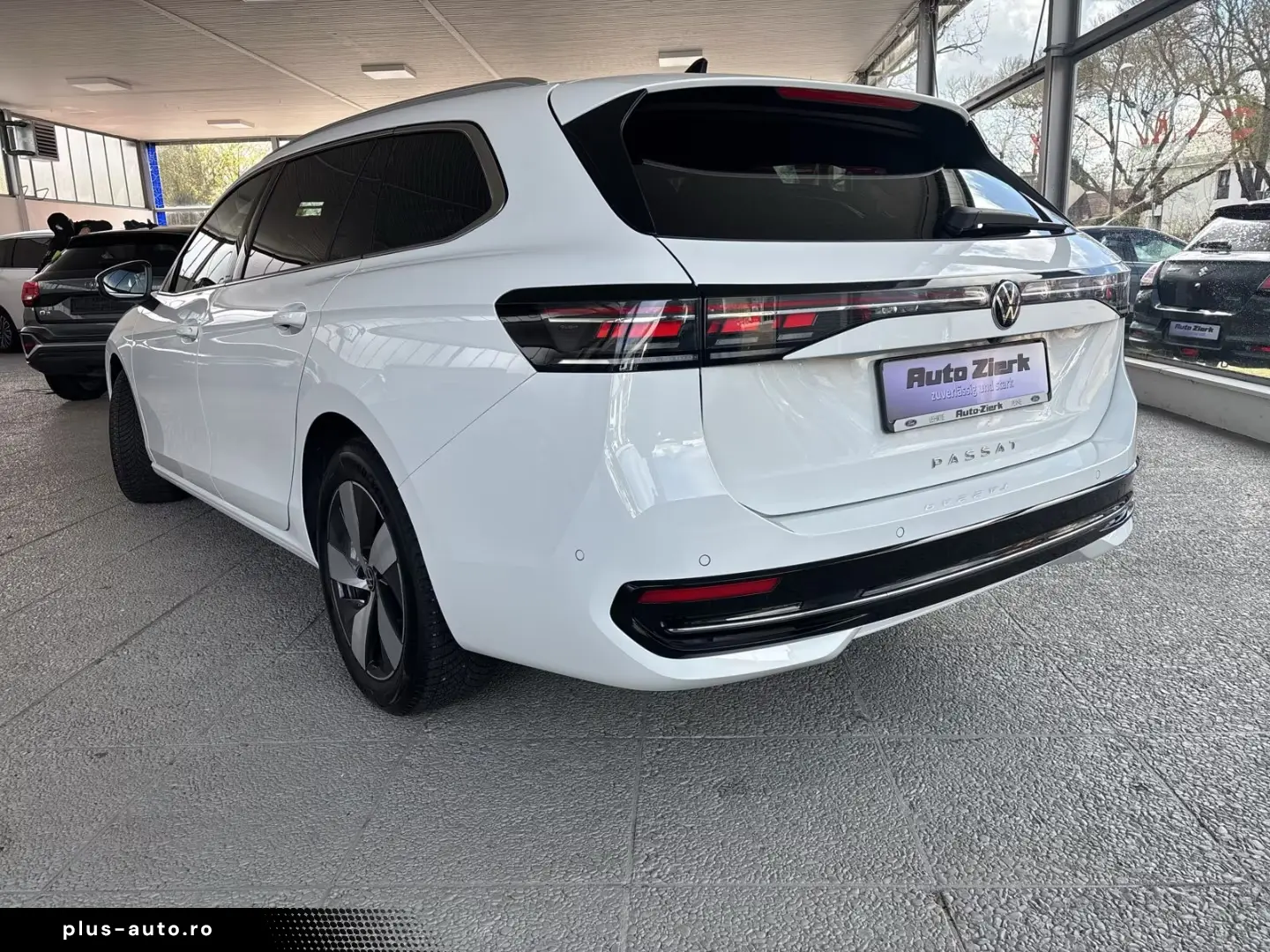 Volkswagen Passat Variant 2.0 TDI DSG Elegance ACC