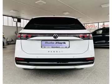 Volkswagen Passat Variant 2.0 TDI DSG Elegance ACC