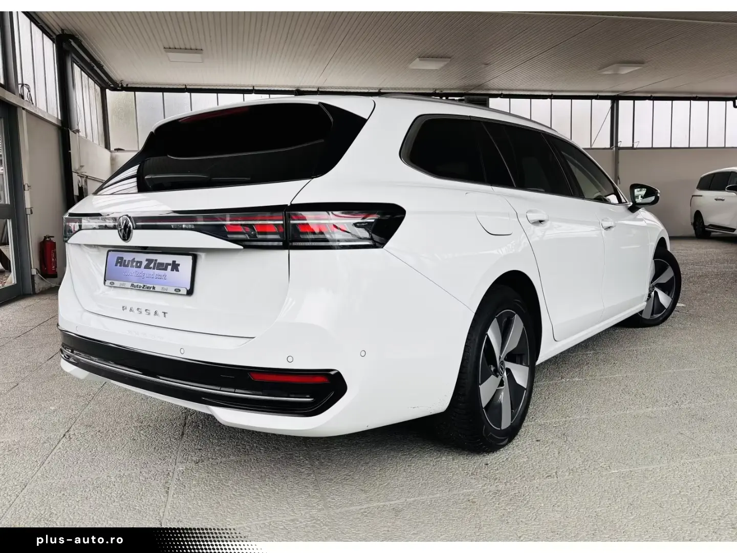 Volkswagen Passat Variant 2.0 TDI DSG Elegance ACC