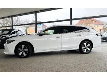 Volkswagen Passat Variant 2.0 TDI DSG Elegance ACC