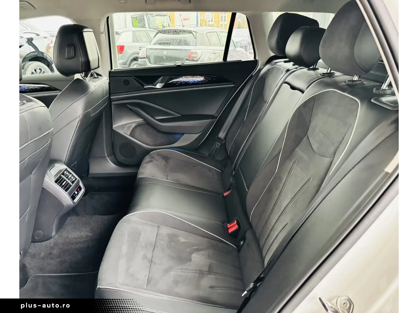 Volkswagen Passat Variant 2.0 TDI DSG Elegance ACC