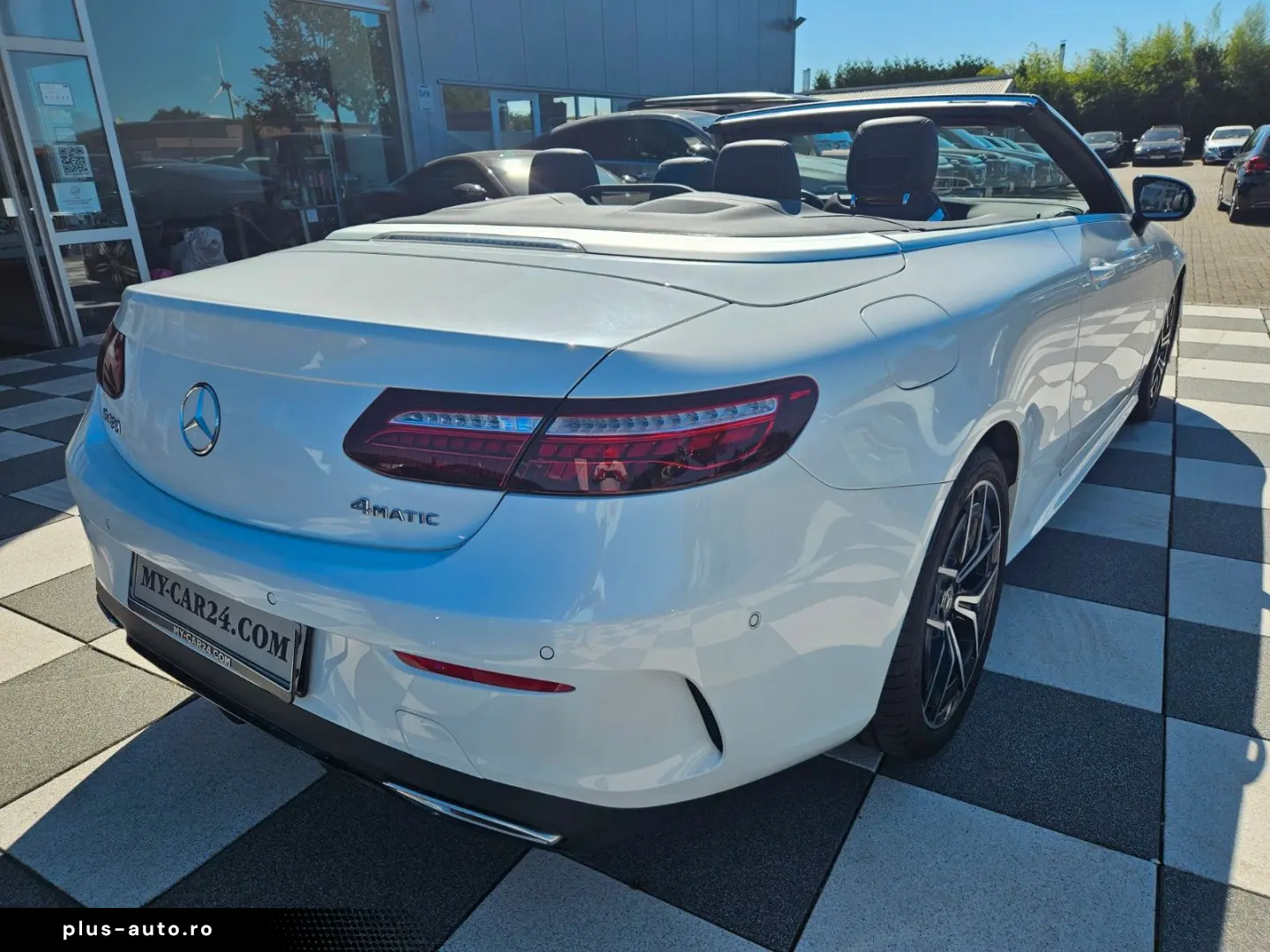 MERCEDES-BENZ E 450 4Matic AMG-LINE Burmester Airscarf 360