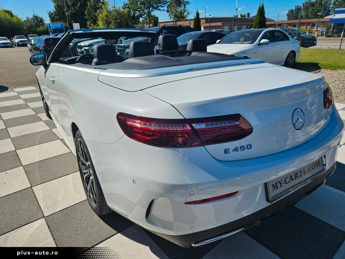MERCEDES-BENZ E 450 4Matic AMG-LINE Burmester Airscarf 360