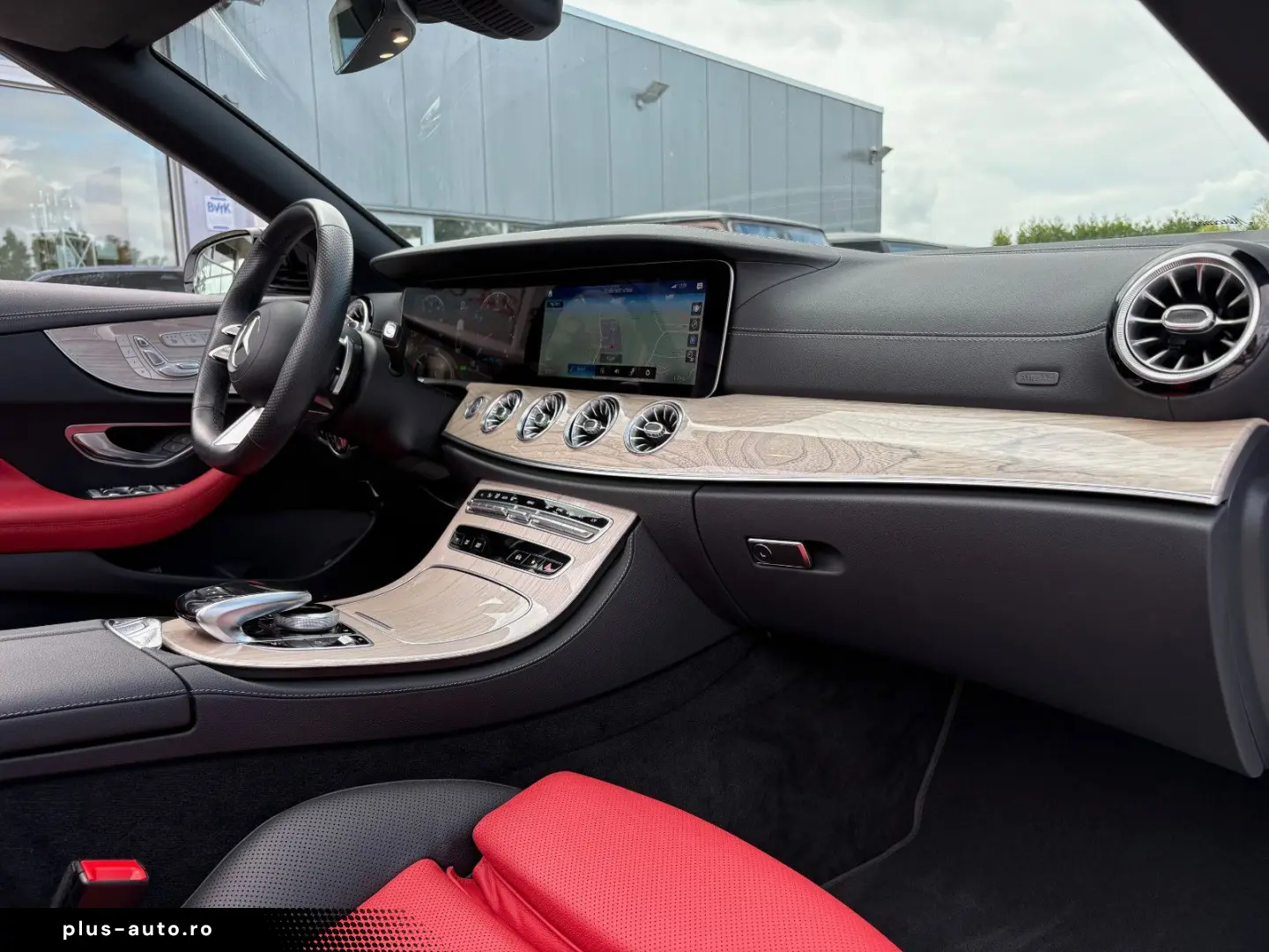 MERCEDES-BENZ E 450 4Matic AMG-LINE Burmester Airscarf 360