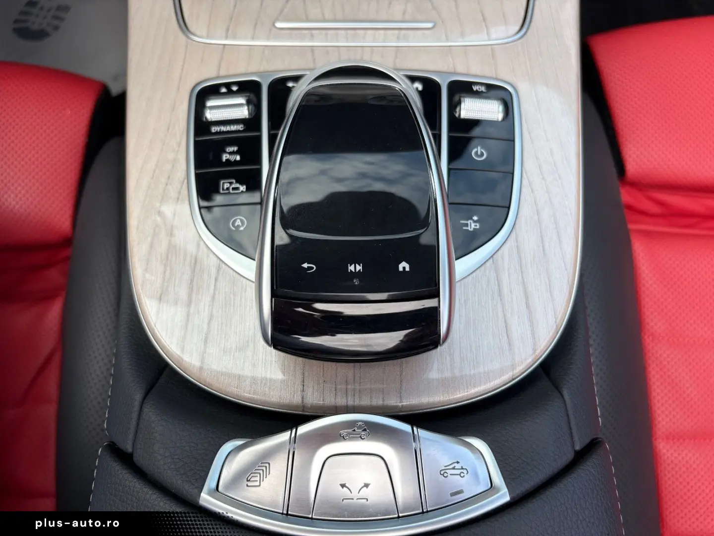 MERCEDES-BENZ E 450 4Matic AMG-LINE Burmester Airscarf 360
