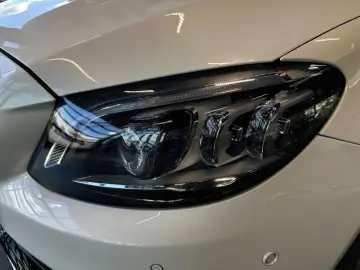 MERCEDES-BENZ C 63 AMG Cabrio Night MBeam HuD Sound Perf.AGA