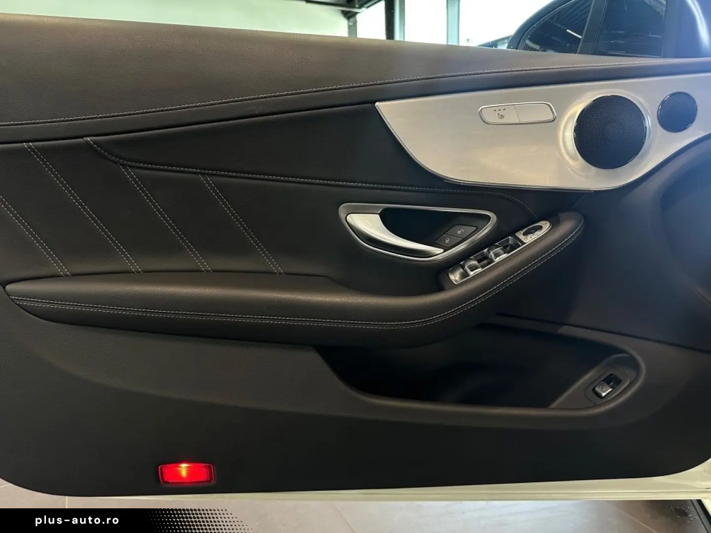 MERCEDES-BENZ C 63 AMG Cabrio Night MBeam HuD Sound Perf.AGA