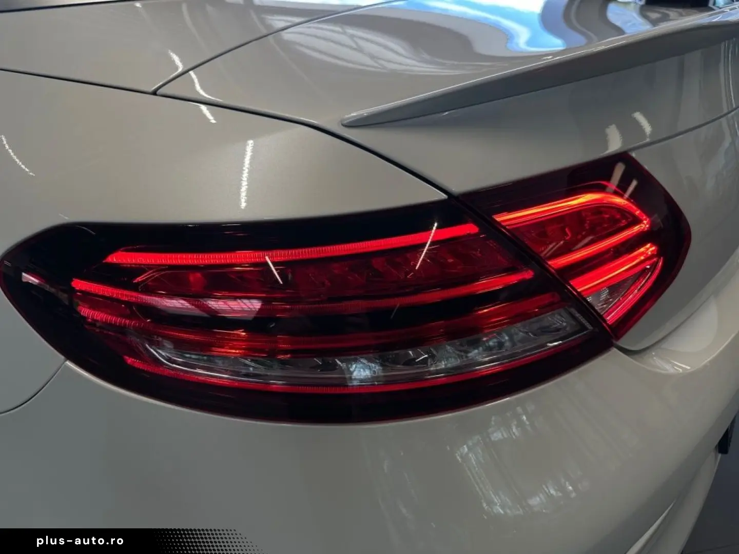 MERCEDES-BENZ C 63 AMG Cabrio Night MBeam HuD Sound Perf.AGA