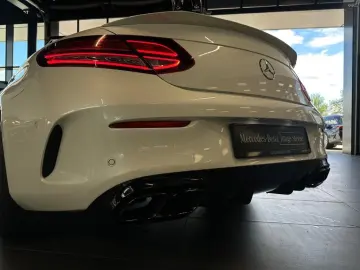 MERCEDES-BENZ C 63 AMG Cabrio Night MBeam HuD Sound Perf.AGA