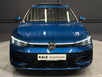 Volkswagen Passat Variant 4Motion R-Line  AHK PANORAMA HUD