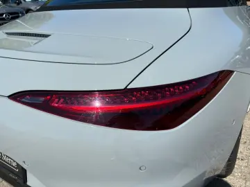 MERCEDES-BENZ AMG SL 43 HUD Massage DigitalL. Distr.