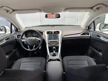 FORD MONDEO Business  2019
