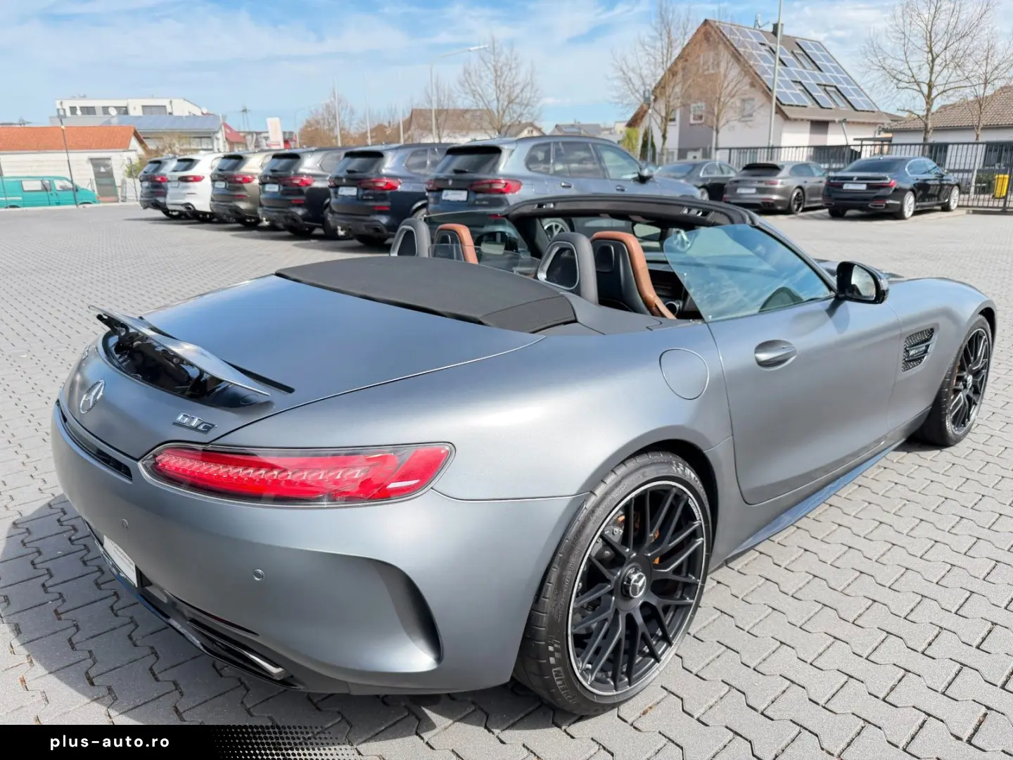 MERCEDES-BENZ AMG GT CABRIO ROADSTER AMG-PERFORMANCE-SITZE