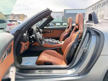 MERCEDES-BENZ AMG GT CABRIO ROADSTER AMG-PERFORMANCE-SITZE