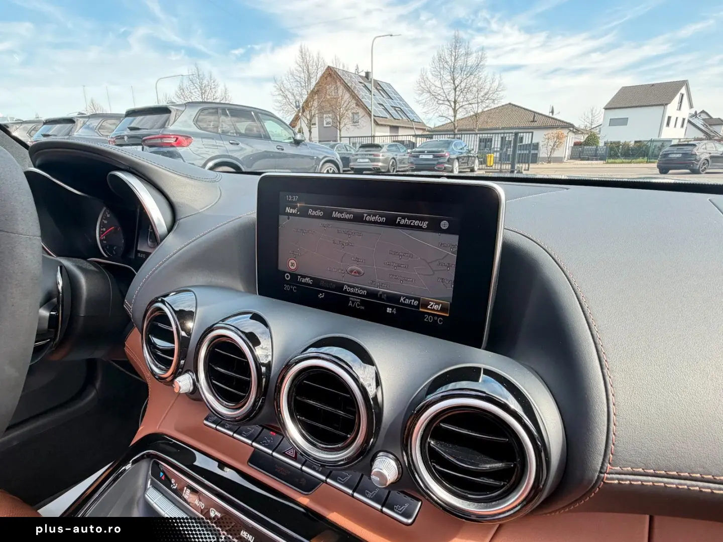 MERCEDES-BENZ AMG GT CABRIO ROADSTER AMG-PERFORMANCE-SITZE