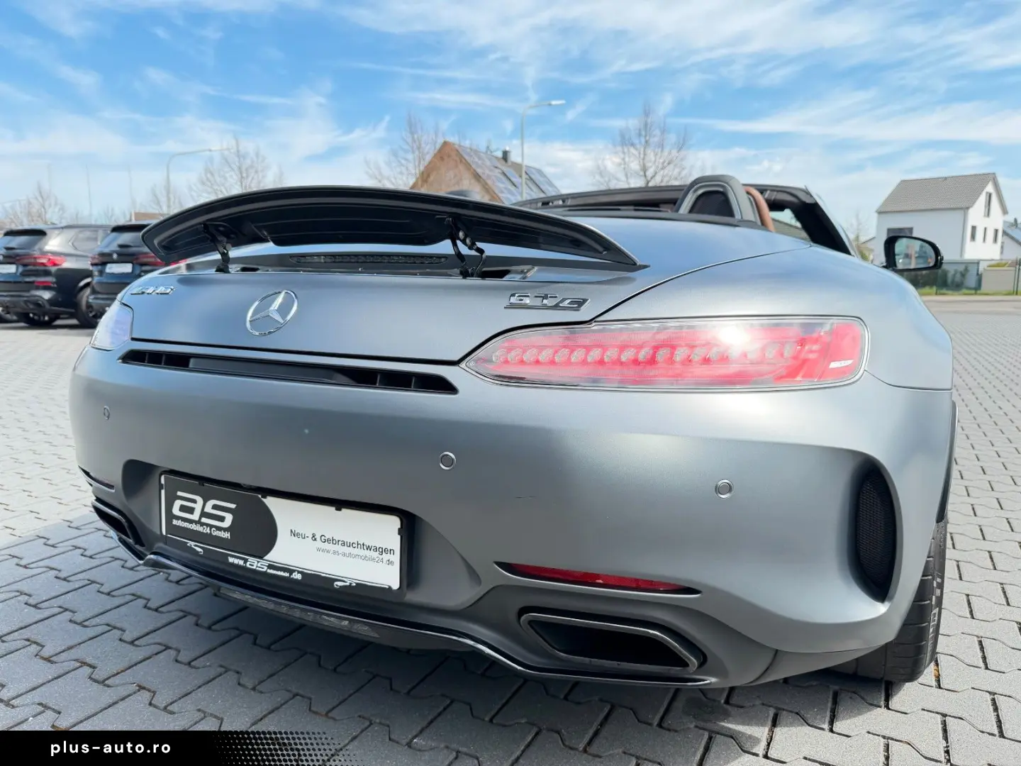 MERCEDES-BENZ AMG GT CABRIO ROADSTER AMG-PERFORMANCE-SITZE