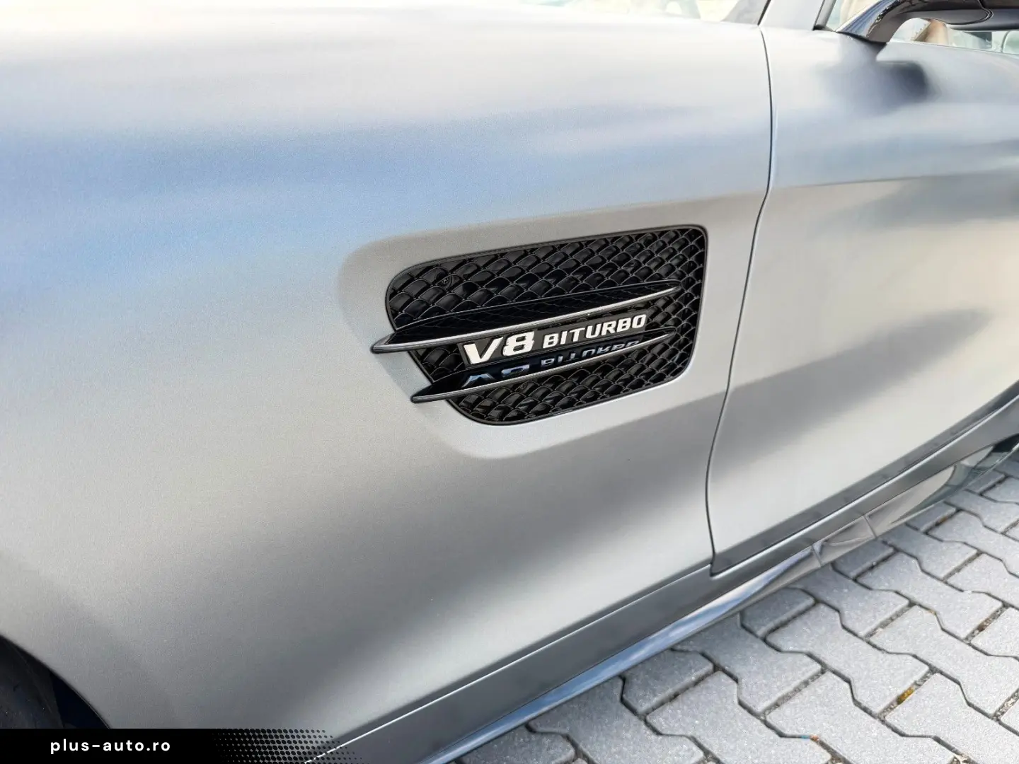 MERCEDES-BENZ AMG GT CABRIO ROADSTER AMG-PERFORMANCE-SITZE