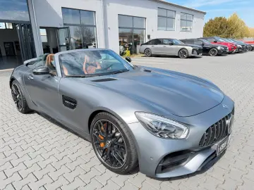 MERCEDES-BENZ AMG GT CABRIO ROADSTER AMG-PERFORMANCE-SITZE