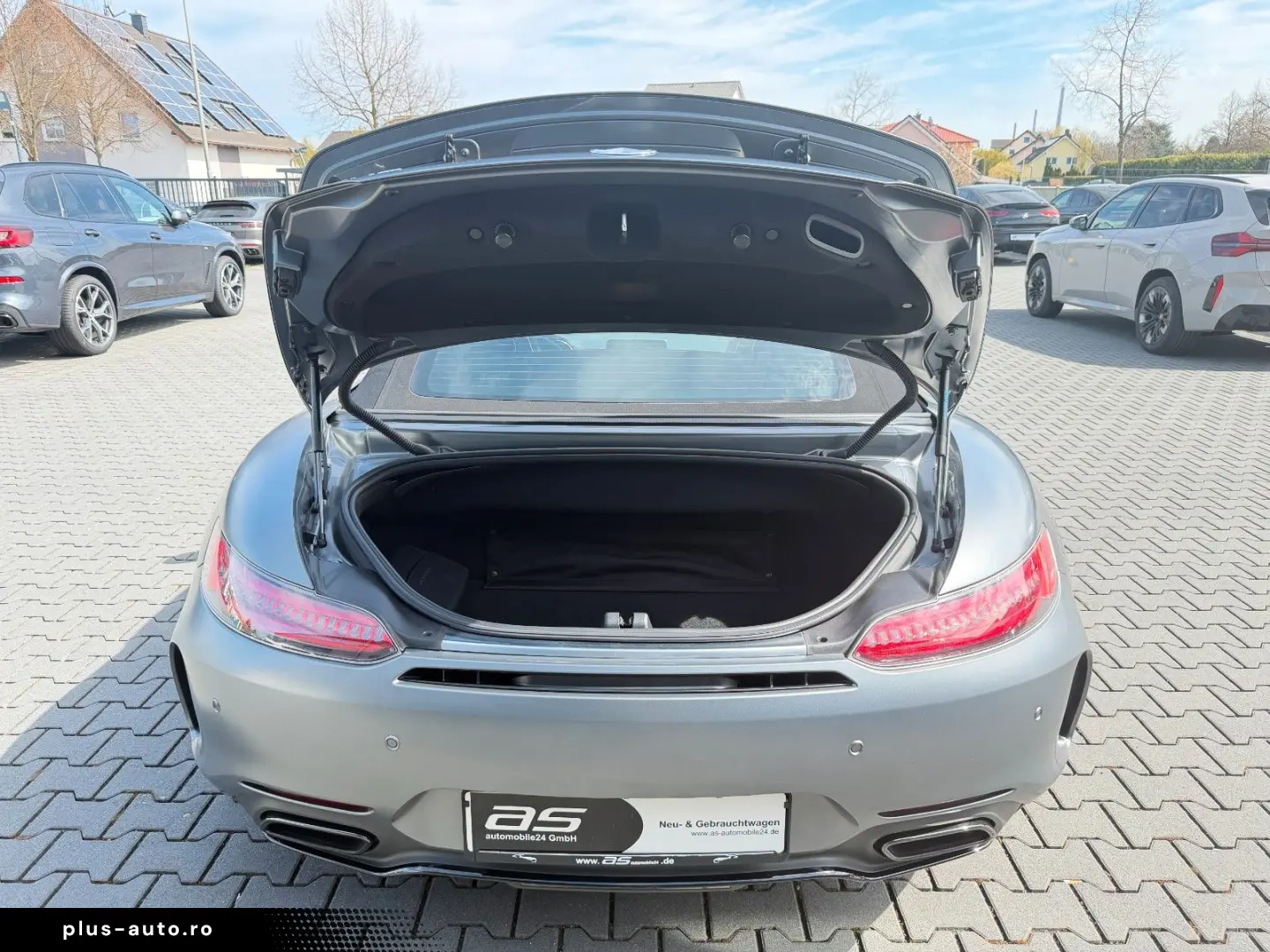 MERCEDES-BENZ AMG GT CABRIO ROADSTER AMG-PERFORMANCE-SITZE
