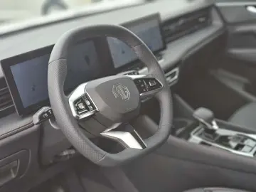 MG Noul HS HEV 5 uși Exclusive 1.5 T-GDi HEV 224 CP AT