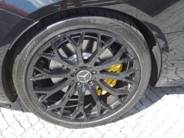 MERCEDES-BENZ SL 63 AMG 4MATIC  LIFT PREMIUM J.STERNE 11 27