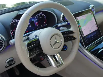 MERCEDES-BENZ SL 63 AMG 4MATIC  LIFT PREMIUM J.STERNE 11 27