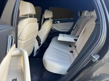 BMW X6 M - Garantie! Km. certificati! Rate fara avans!