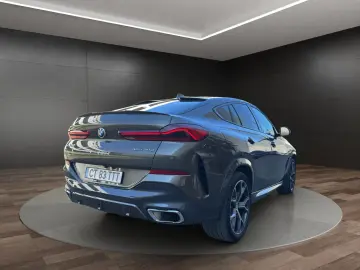 BMW X6 M - Garantie! Km. certificati! Rate fara avans!