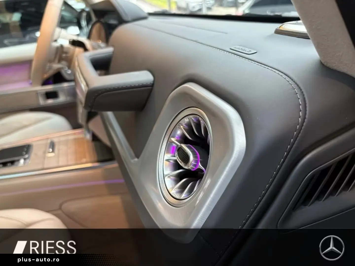 Mercedes-Benz G450d Massage Ventil 360 Burmester Sunroof