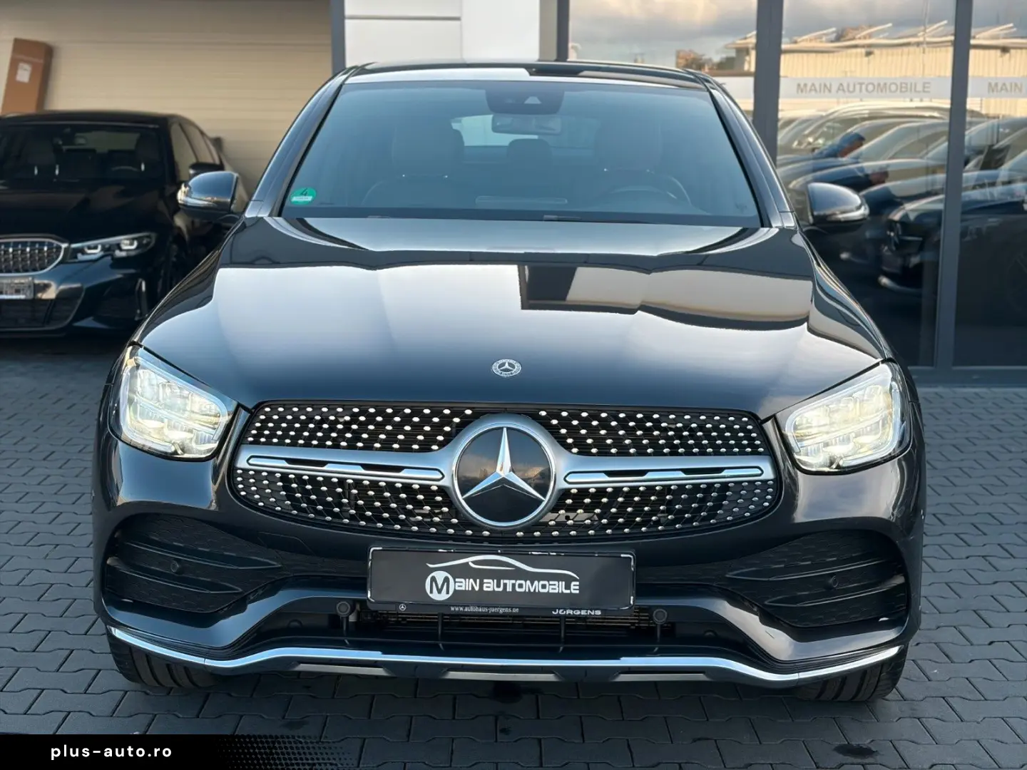 MERCEDES-BENZ GLC 300 Coupe AMG-Sport 4Matic Burmester Kam