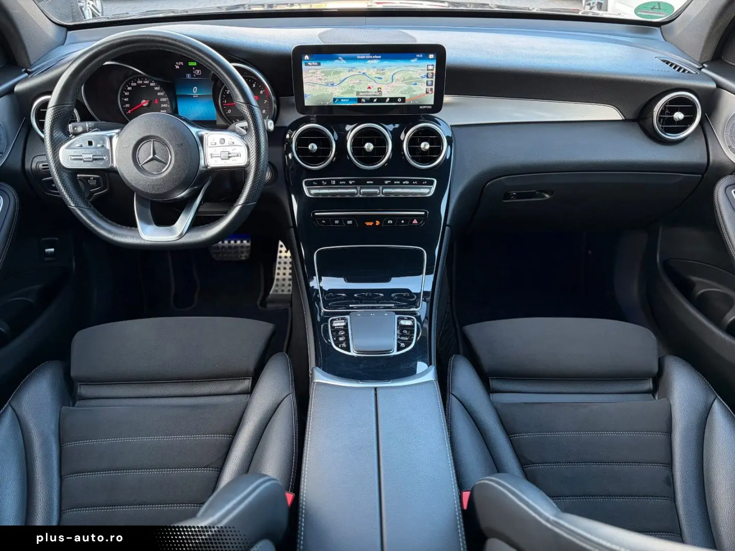 MERCEDES-BENZ GLC 300 Coupe AMG-Sport 4Matic Burmester Kam