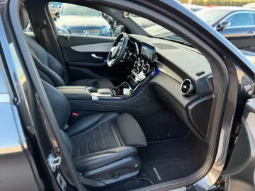 MERCEDES-BENZ GLC 300 Coupe AMG-Sport 4Matic Burmester Kam