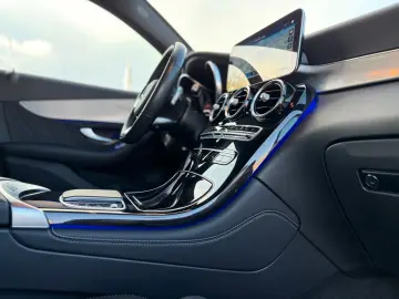 MERCEDES-BENZ GLC 300 Coupe AMG-Sport 4Matic Burmester Kam